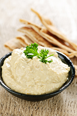 HUMMUS
