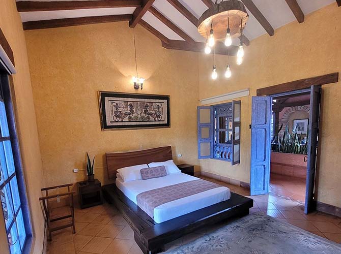 Hotel Ecohotel La Masia