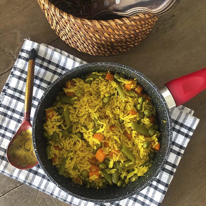 Receta: Arroz con Vegetales y Cúrcuma