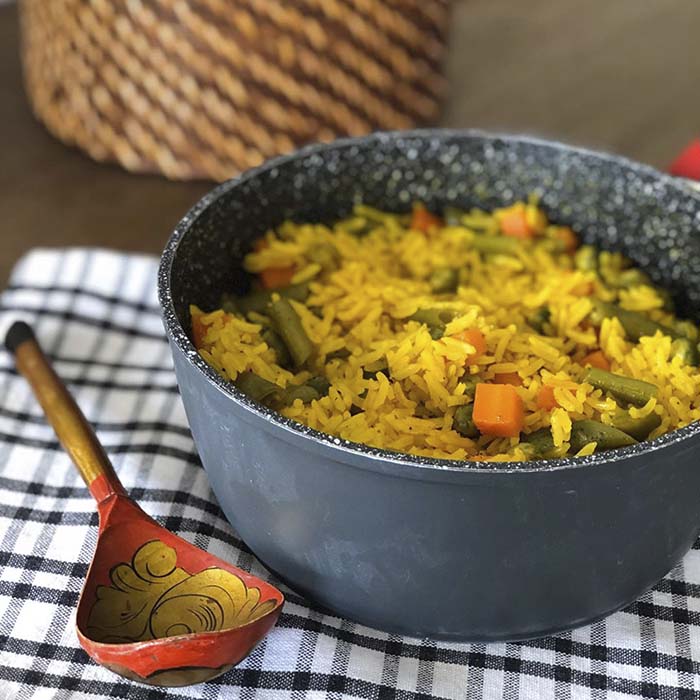 Receta: Arroz con Vegetales y Cúrcuma