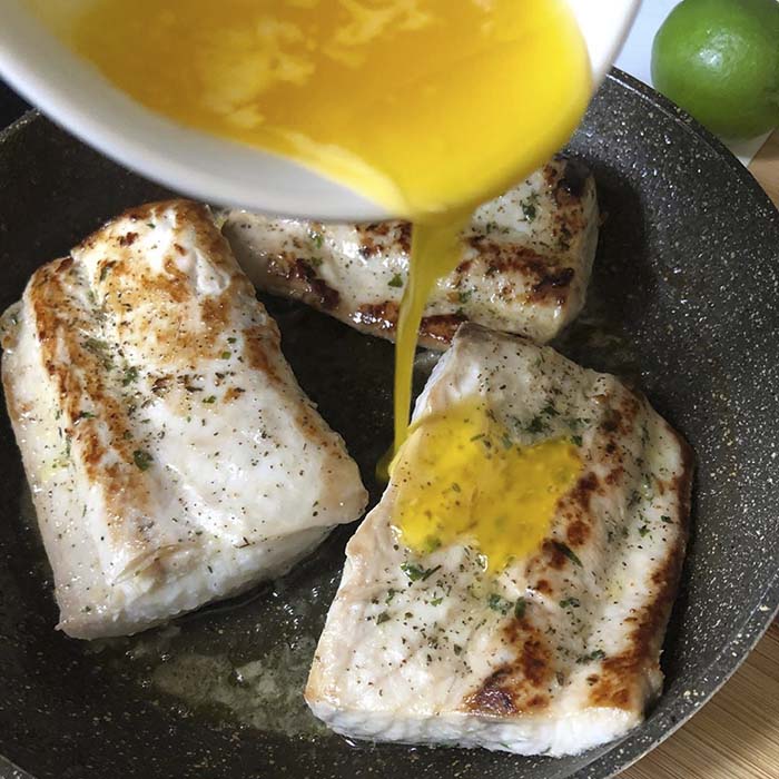 Receta: Pescado con Salsa de Mantequilla y Limón