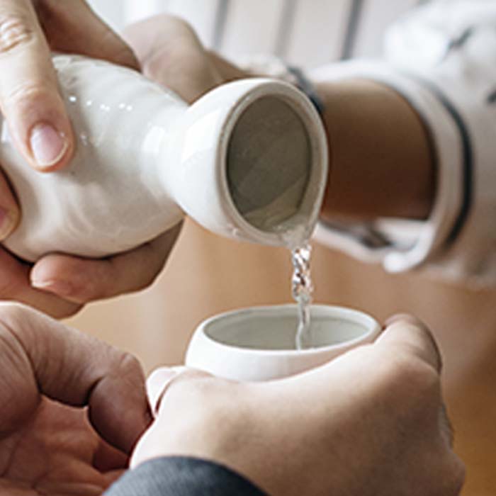 Receta: Salmón al horno con salsa de aguacate y mango