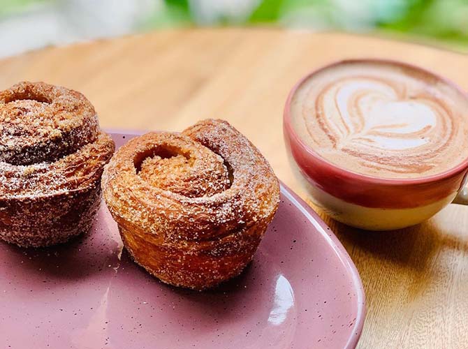 Repostería Almendros