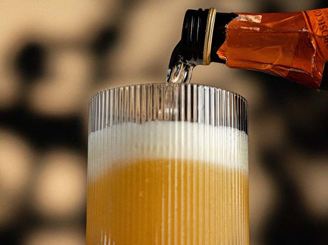 Restaurante La Corpo, Café & Pub