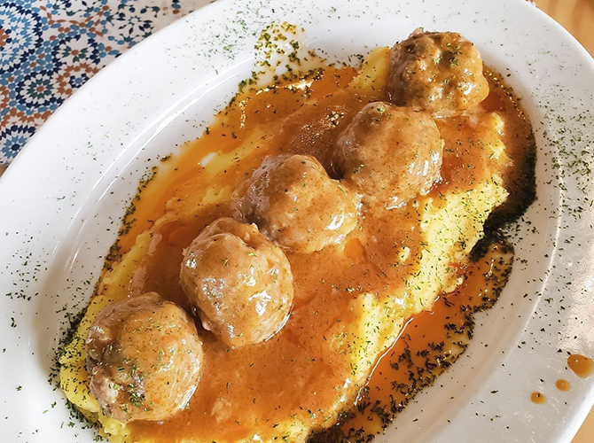 Restaurante El Barral. Tapas - Paellas