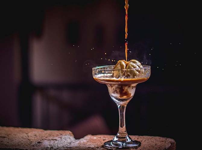 Restaurante La Corpo, Café & Pub