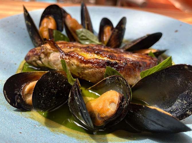 Restaurante Salón Tropical