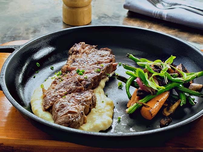 Restaurante Tauro Steak House & Bar